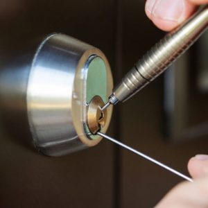 Portland locksmith lockout service lock pick