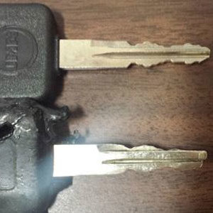 Portland locksmith auto key make car lockout