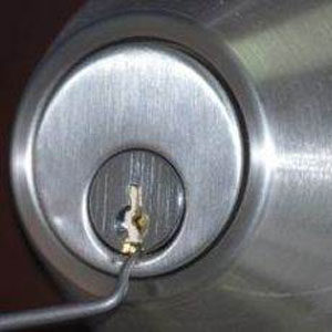 Portland locksmith broken key extraction service